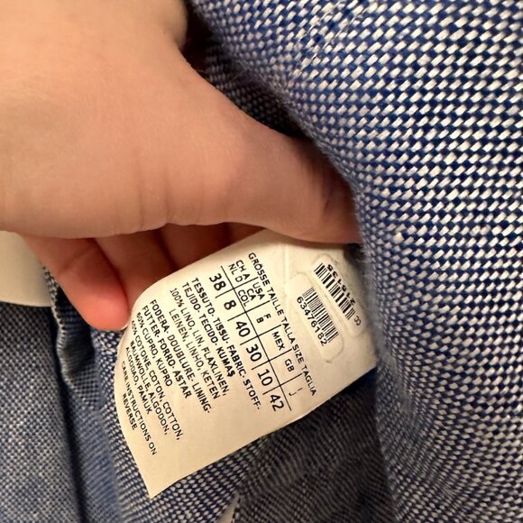 Max Mara Blue Linen Two Pocket Blazer; Size 8 - Picture 5 of 5